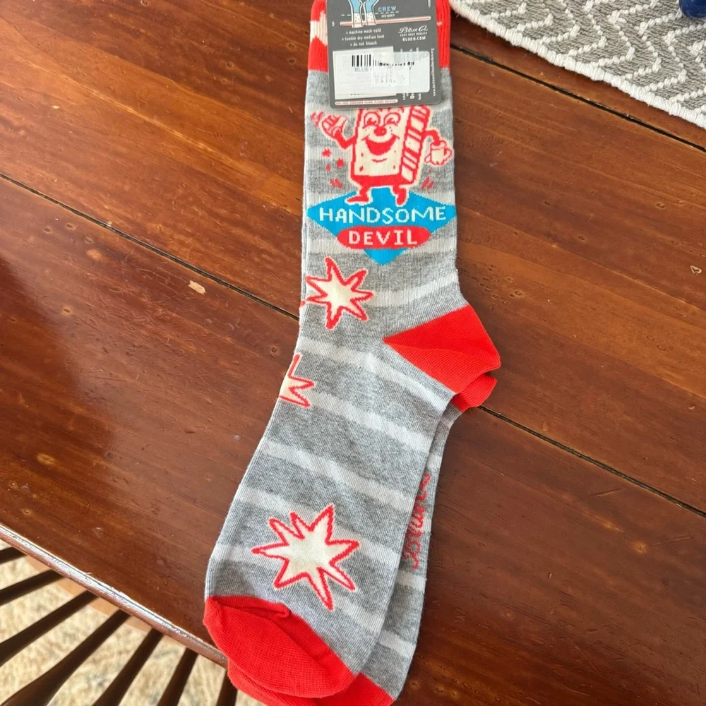 Blue Q Mens Soft Combed Cotton Crew Socks Handsome Devil Novelty size 7-12